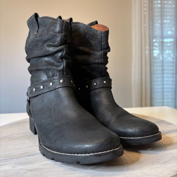 Sofft Black Leather Slouch Harness Boots Ring Stud Detail Women’s US Size 8M - Picture 5 of 10